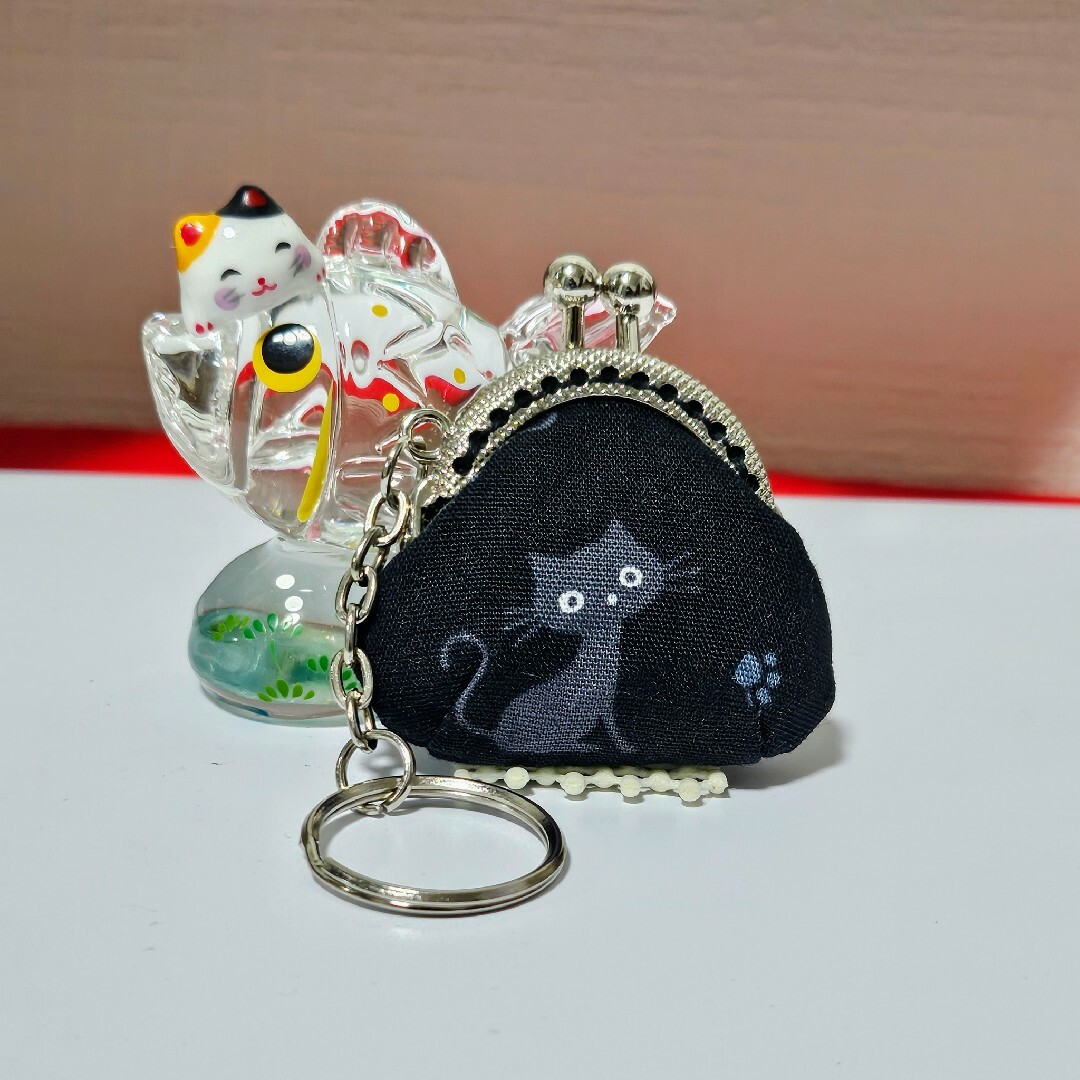 猫柄・珍しい黒色★普段使い～旅行・有ると安心&便利な品【希少サイズ品】お得☆ ハンドメイドのファッション小物(財布)の商品写真