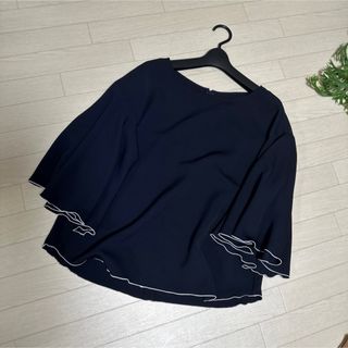 ラウンジドレス(Loungedress)の極美品　Lounge dress ラウンジドレス　フレアスリーブブラウス  (シャツ/ブラウス(長袖/七分))