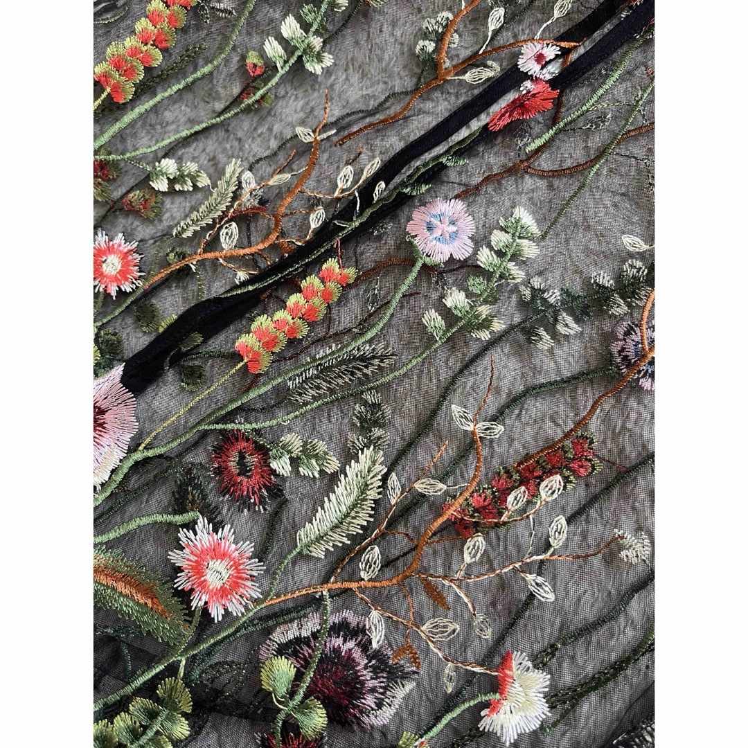 SCOT CLUB - 美品 MANSART マンサール シアー 花柄 刺繍 ロング SCOT CLUB - 美品 MANSART マンサール シアー 花柄 刺繍 ロング