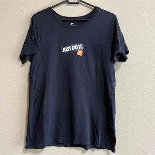 ナイキ(NIKE)のNIKE ブラックシャツ(Tシャツ(半袖/袖なし))