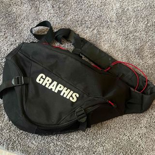 GRAPHISボディバッグ(ボディーバッグ)