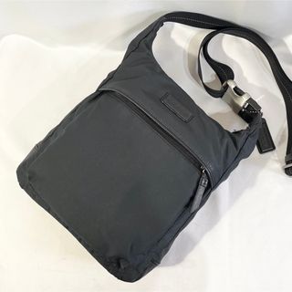 コーチ(COACH)の美品 正規品 コーチ ナイロン ショルダーバッグ 肩掛け 斜め掛け クロスボディ(ショルダーバッグ)