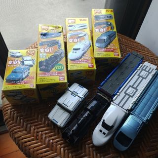 バンダイ(BANDAI)の★貴重★　バンダイ｜BANDAI VooV ブーブ 車両4台セット　箱付き(電車のおもちゃ/車)