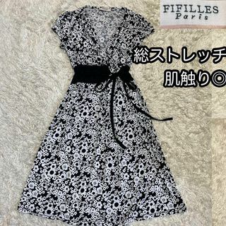 総ストレッチ【FIFILLES Paris】カシュクールワンピース 総柄 (ひざ丈ワンピース)