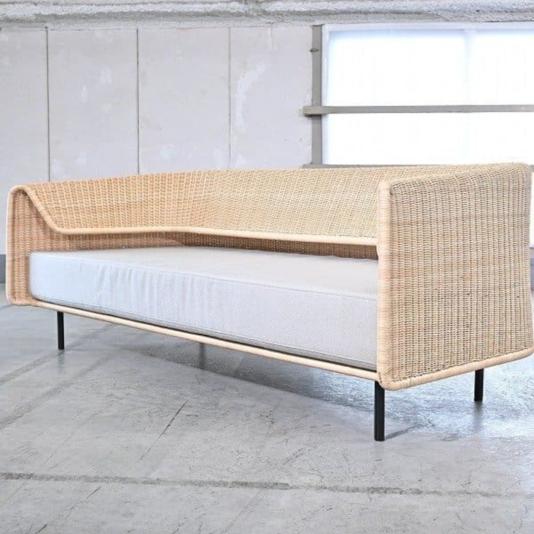 未使用保管品 山川ラタン 46万「WRAP」トリプルソファ 3人掛け 未使用保管品 山川ラタン 46万「WRAP」トリプルソファ 3人掛け