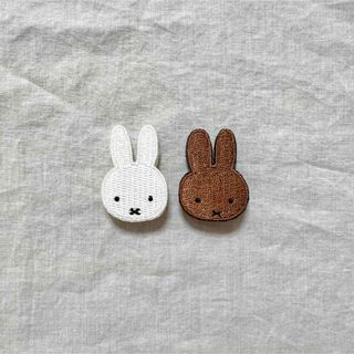 ミッフィー(miffy)の新品未使用 miffy ミッフィー ブローチ(ブローチ/コサージュ)