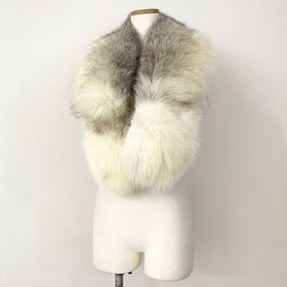 64e4【美品】SAGA FOX サガフォックス フォックスファー ティペット ケープ 襟巻き ホワイト系 フォックス レディース FOX FUR(マフラー/ショール)