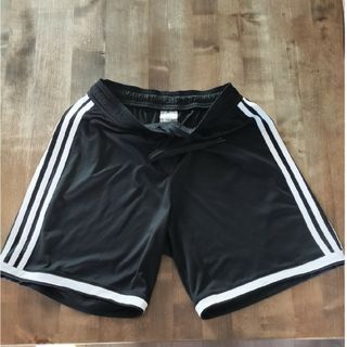 アディダス(adidas)のadidas ハーフパンツ  黒(ウェア)