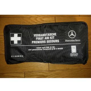 メルセデスベンツ(Mercedes-Benz)のメルセデスベンツ純正 ファーストエイドキット 救急箱 W168 W414(その他)