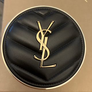 イヴサンローラン(Yves Saint Laurent)のイヴサンローラン/Yves Saint Laurent/クッションファンデケース(ファンデーション)