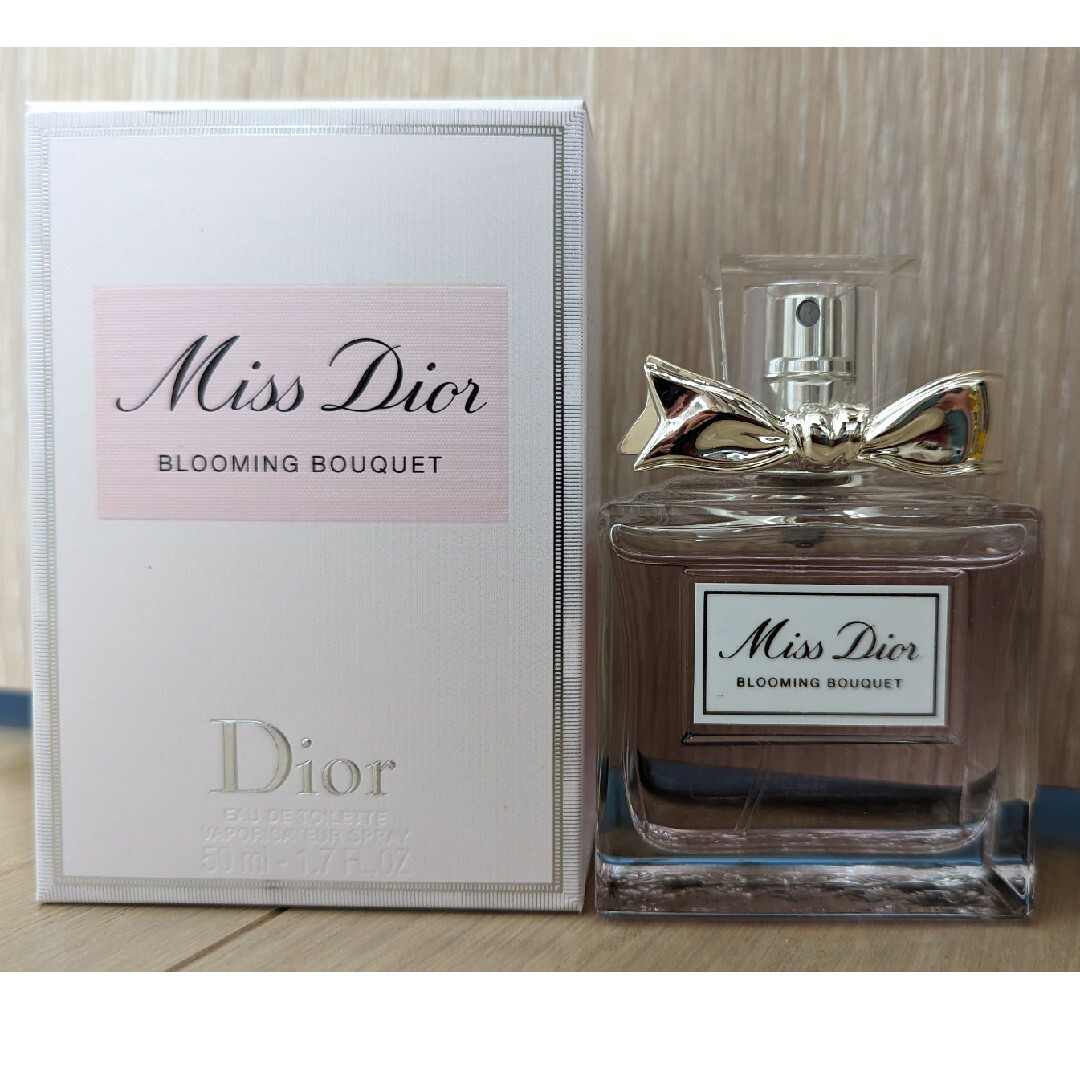 Christian Dior(クリスチャンディオール)のMiss Dior ミスディオール ブルーミングブーケ 50ml コスメ/美容の香水(香水(女性用))の商品写真