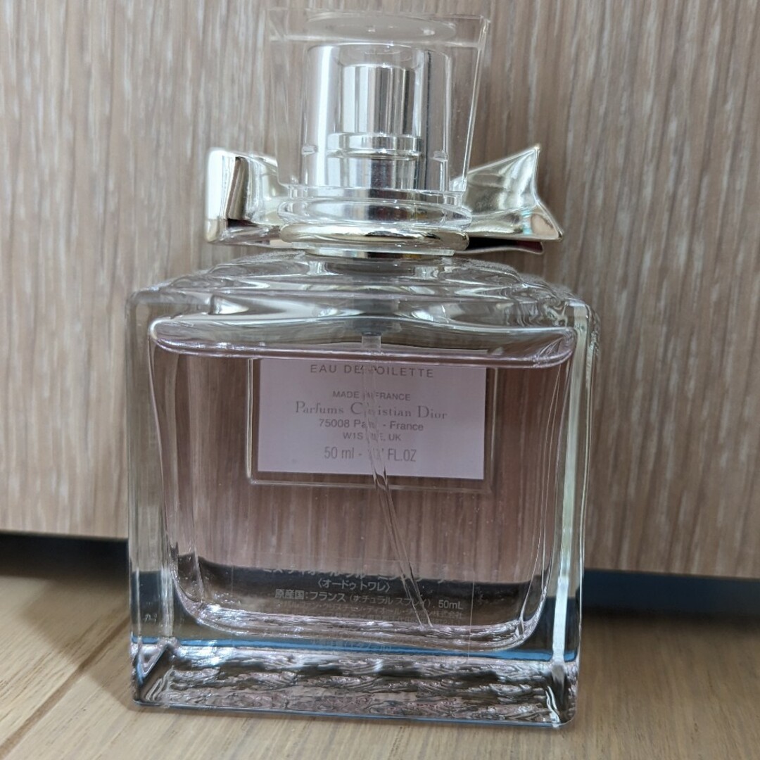 Christian Dior(クリスチャンディオール)のMiss Dior ミスディオール ブルーミングブーケ 50ml コスメ/美容の香水(香水(女性用))の商品写真