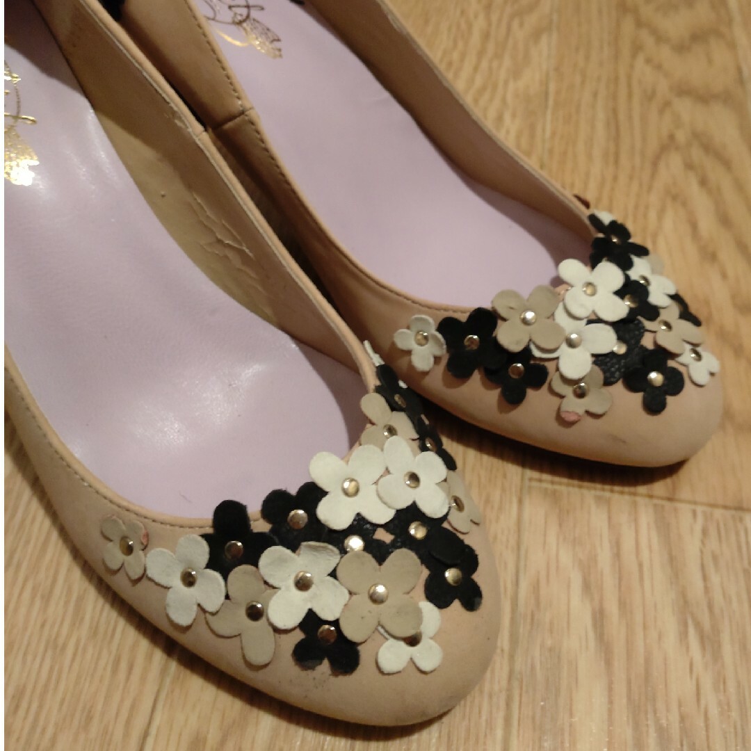 TOCCA - 新品未使用 TOCCA トッカ お花パンプス 37の通販 by TOCCA - 新品未使用 TOCCA トッカ お花パンプス 37の通販 by
