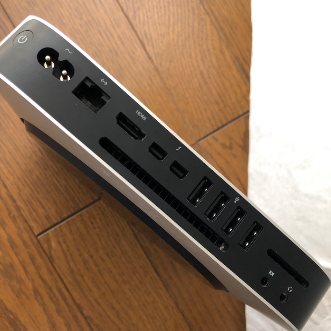 Apple Mac mini Late 2014 デスクトップ型PC Apple Mac mini Late 2014 デスクトップ型PC
