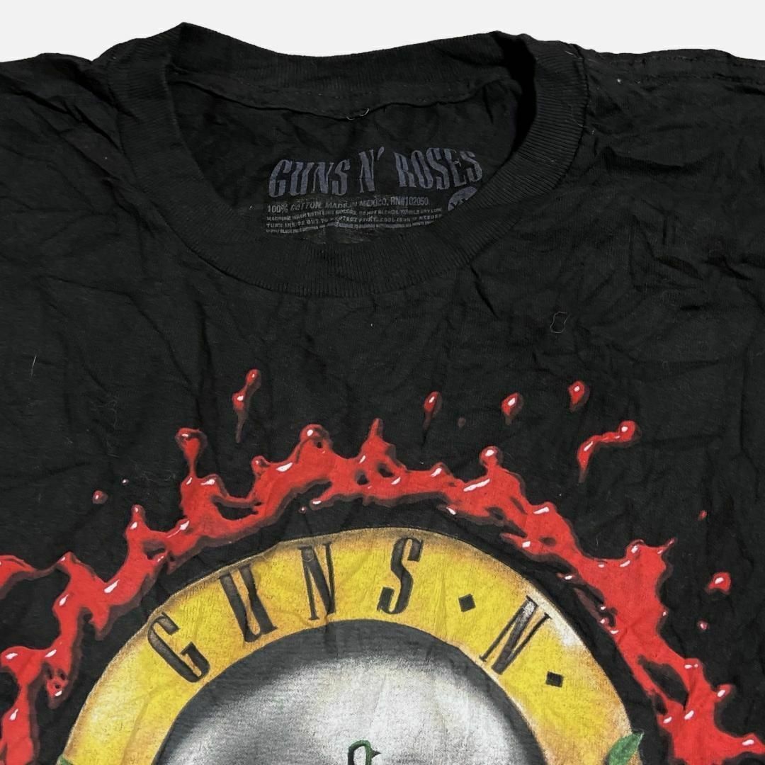 MUSIC TEE(ミュージックティー)のGUNS N' ROSES バンド半袖Tシャツ 拳銃 バラ ブラックw94 メンズのトップス(Tシャツ/カットソー(半袖/袖なし))の商品写真