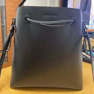 CHARLES&KEITH トートバッグ　黒　2way A4サイズ