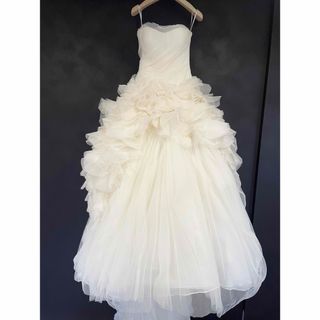 ヴェラウォン(Vera Wang)のVera Wang ヘイリー US2 コルセットタイプ サッシュベルト付き(ウェディングドレス)