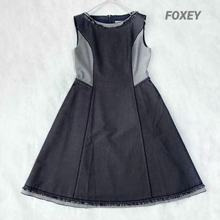 フォクシー(FOXEY)の【フォクシー】デニムワンピース フリンジ Aライン  40 ステッチ 日本製(ひざ丈ワンピース)