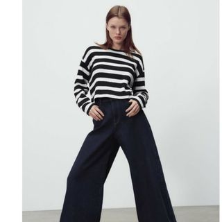 ザラ(ZARA)のザラ　ZARA　ストライプ柄ラスティックセーター　ストラップニット(ニット/セーター)