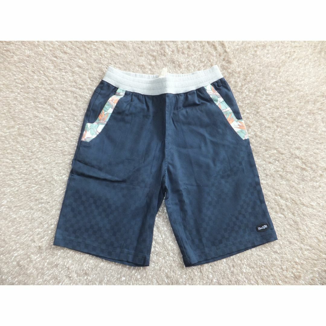 新品 6380円 TOM.T.JR/トムティージュニア（紺）ハーフパンツ XL メンズのパンツ(ショートパンツ)の商品写真