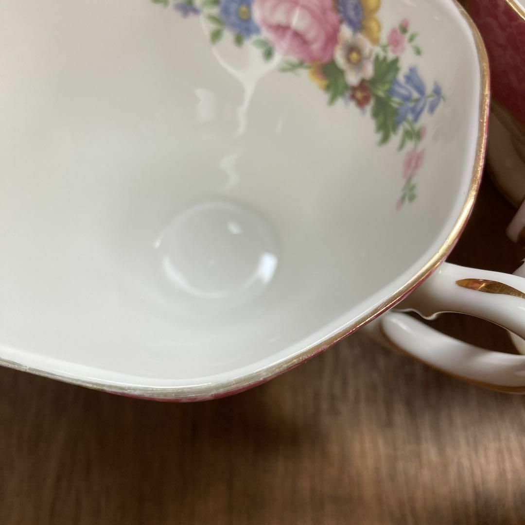 ROYAL ALBERT - 【廃盤品】ロイヤルアルバート Lady Carlyle ROYAL ALBERT - 【廃盤品】ロイヤルアルバート Lady Carlyle