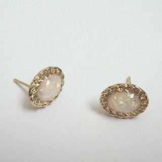 京都オパールの一粒ピアス(オーバル)(ピアス)