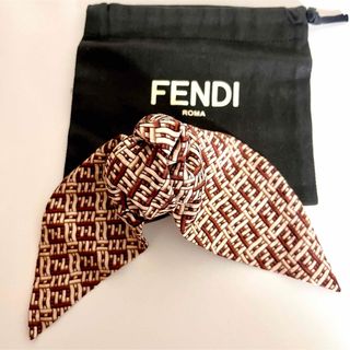 FENDI フェンディ ヘアクリップ