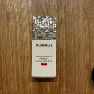 マキアージュ(MAQuillAGE)のマキアージュ ドラマティックスキンセンサーベース EX ナチュラル SPF25 (化粧下地)