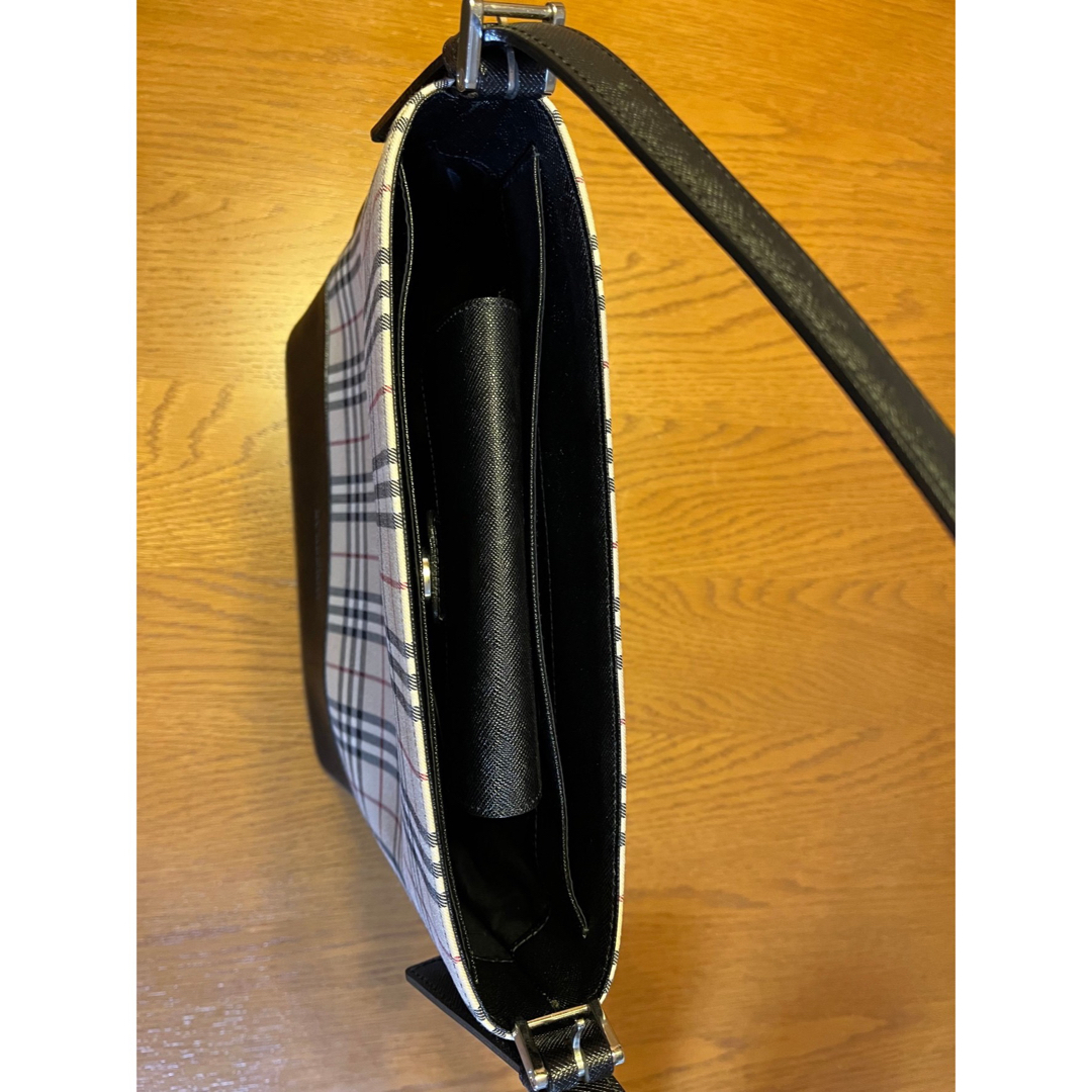 BURBERRY(バーバリー)のBurberry バッグ レディースのバッグ(トートバッグ)の商品写真