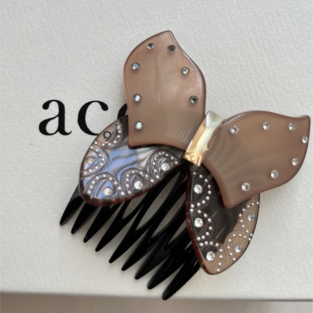 acca(アッカ)のacca ✽ サマーギフト バタフライコーム レディースのヘアアクセサリー(ヘアピン)の商品写真