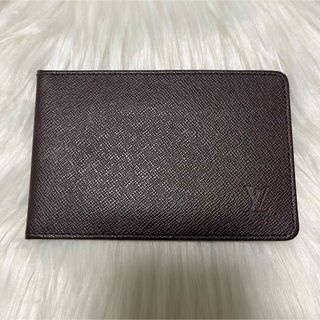 ルイヴィトン(LOUIS VUITTON)のLouis Vuitton ルイヴィトン パスケース 定期入れ ワンポイントロゴ(名刺入れ/定期入れ)