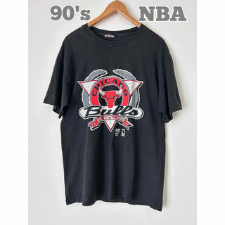 90's 古着　NBA シカゴブルズ　Tシャツ　プリントTシャツ　USA製