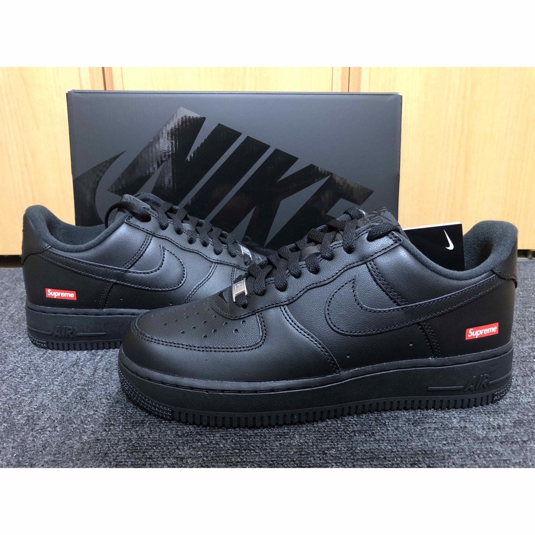 国産品 新品】Supreme Nike Air Force1Low BLACK24.5 靴