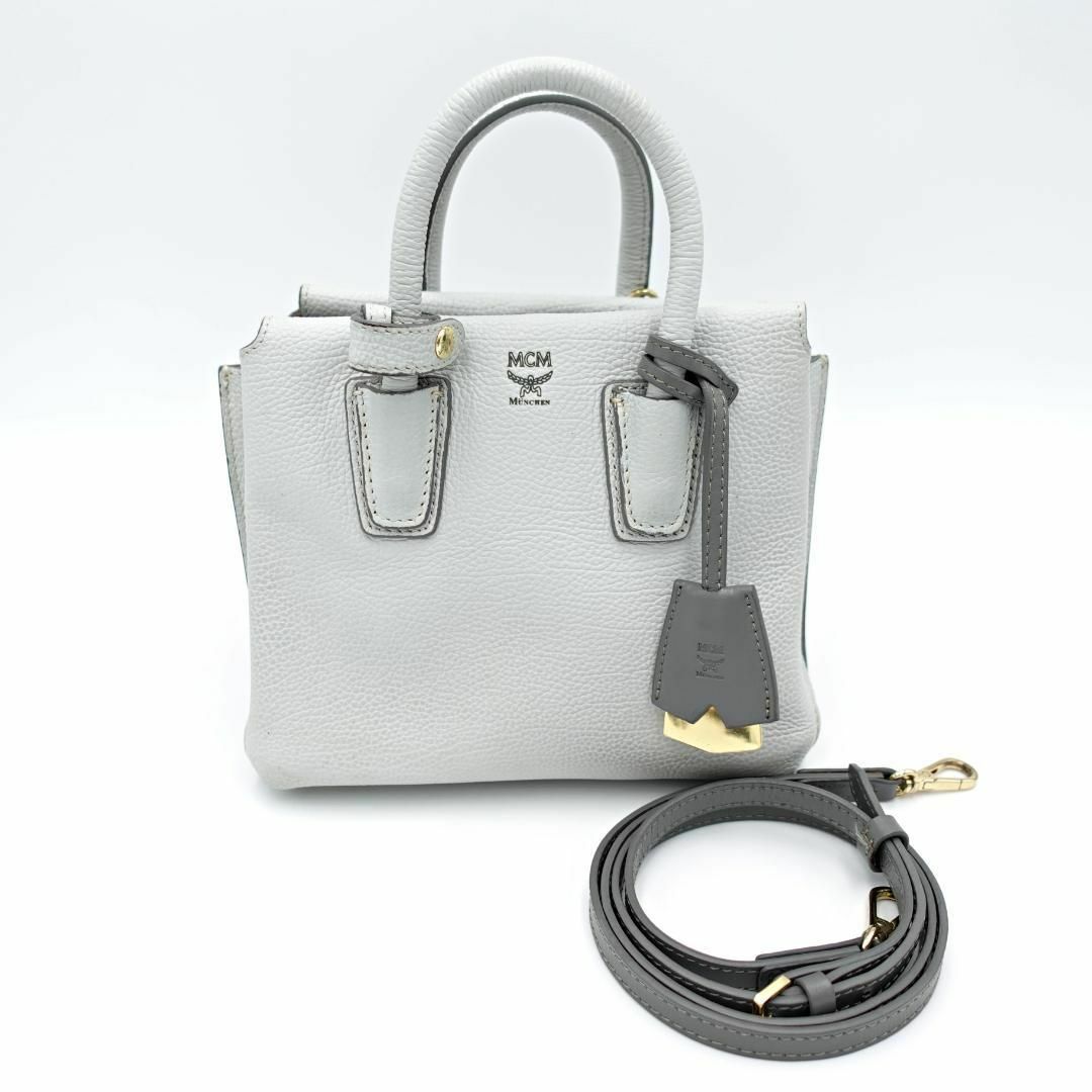 MCM エムシーエム ショルダーバッグ ハンドバッグ ロゴグラム MCM エムシーエム ショルダーバッグ ハンドバッグ ロゴグラム
