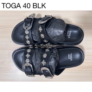 トーガビリリース(TOGA VIRILIS)のTOGA サンダル ブラック 40(サンダル)