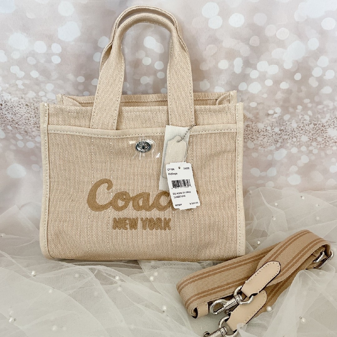 COACH(コーチ)の【24時間以内発送】 COACH  カーゴ トート  ベージュ  ショルダー レディースのバッグ(トートバッグ)の商品写真