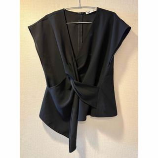 ザラ(ZARA)のZARAプルオーバー Ｍ(シャツ/ブラウス(半袖/袖なし))