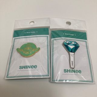 シャイニー(SHINee)のshinee ピンバッジ2点セット(K-POP/アジア)