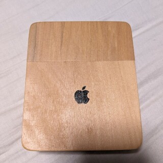 Apple - Apple　色鉛筆