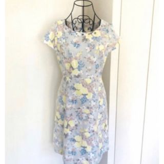 PROPORTION BODY DRESSING - プロポーションボディドレッシング　フラワーワンピース　花柄ワンピース