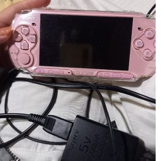 プレイステーションポータブル(PlayStation Portable)のPSP 3000 本体(携帯用ゲーム機本体)