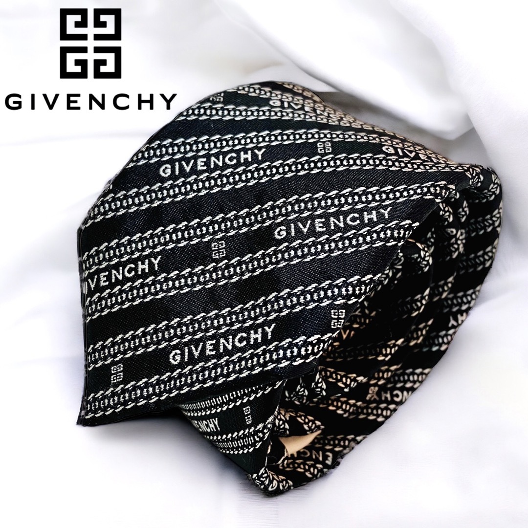 GIVENCHY(ジバンシィ)の美品 ジバンシー ネクタイ ナロータイ ロゴ 総柄 イタリア製 現行 メンズのファッション小物(ネクタイ)の商品写真