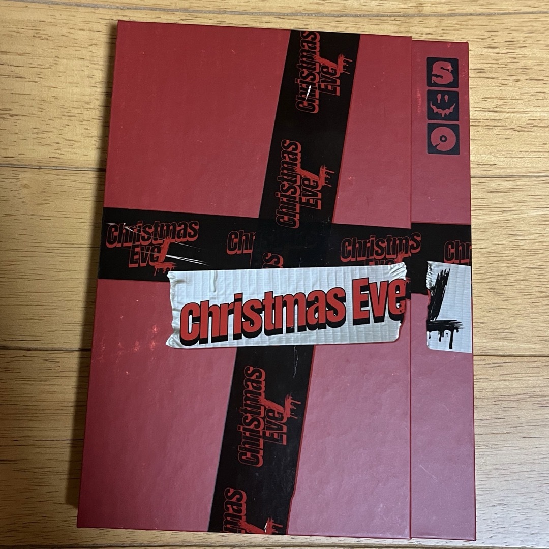 Stray Kids(ストレイキッズ)のStray Kids スキズ　 Christmas Evel  ２種セット エンタメ/ホビーのCD(K-POP/アジア)の商品写真