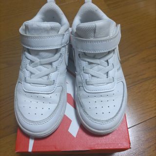 NIKE - NIKE　コートボロー　16.0