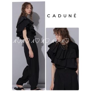 セルフォード(CELFORD)のCADUNE  アシメラッフルクロップドTシャツ   フリルカットソー(Tシャツ(半袖/袖なし))