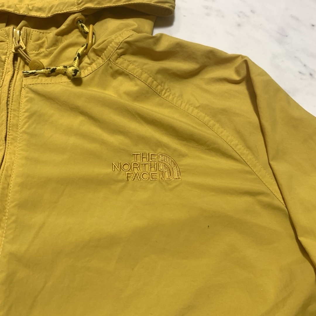 THE NORTH FACE - THE NORTH FACE マウンテンパーカー イエロー THE NORTH FACE - THE NORTH FACE マウンテンパーカー イエロー