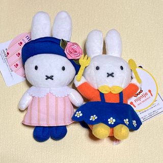 ミッフィー(miffy)のハウステンボス 限定 ローズ ナインチェ & ナインチェカフェ マスコット(キャラクターグッズ)