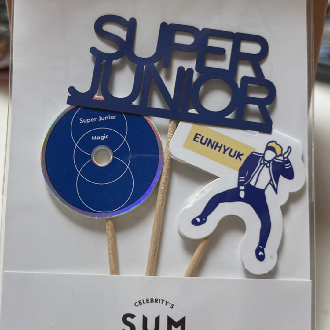 SUPER JUNIOR(スーパージュニア)の新品未開封 SJカップケーキ用ピック(ウニョク) エンタメ/ホビーのタレントグッズ(アイドルグッズ)の商品写真