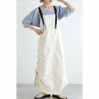 ダブルクローゼット(w closet)のWcloset ショルダーベルトサイドドロストワンピース 　サロペットスカート(ロングワンピース/マキシワンピース)