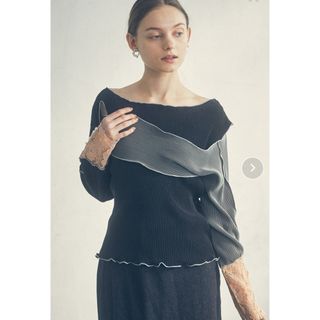 フレイアイディー(FRAY I.D)の【美品】PRIVEVE THE PLEATS MELLOW TOPS(カットソー(長袖/七分))